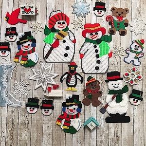 VTG Handmade Plastic Canvas Winter Magnet Bundle Snowmen Snowflakes Birds Bears